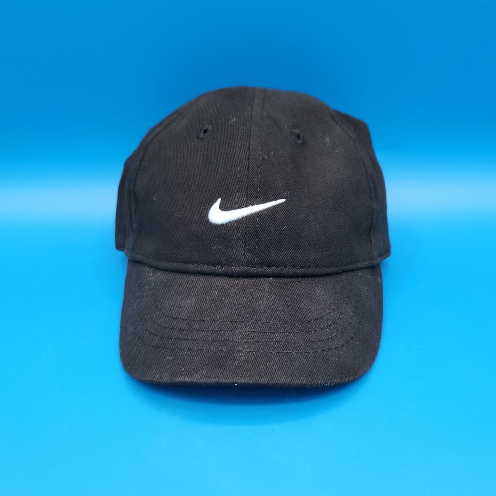 Nike Black and White Infant Hat
